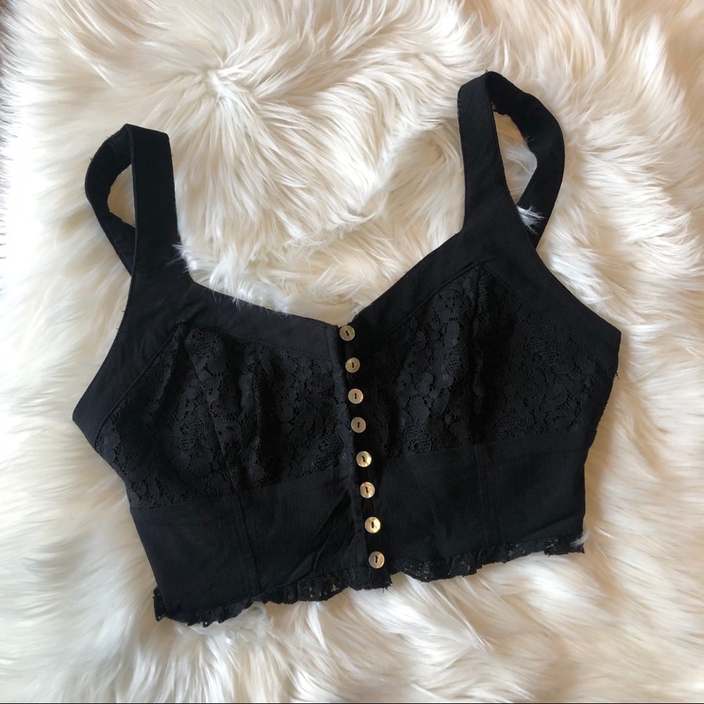 NWT intimately Free Boho Black Lace Crop Top Sz M - Picture 2 of 6
